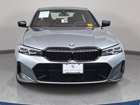 Used 2025 BMW 330i xDrive Sedan w/ M Sport Package image 3