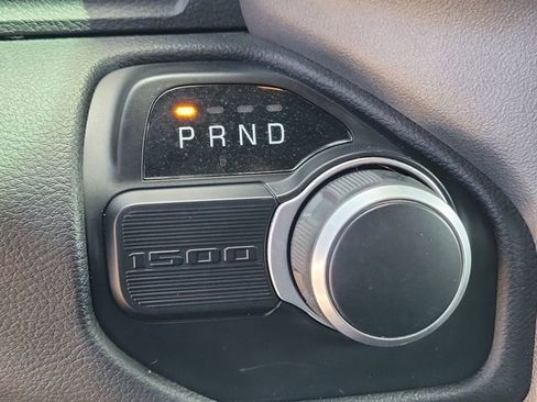 Used 2021 RAM 1500 Big Horn w/ Level 1 Safety Group RWD image 29