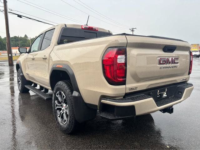 Used 2024 GMC Canyon AT4 AWD/4WD image 5