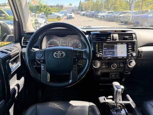 Certified 2023 Toyota 4Runner TRD Off-Road Premium w/ Moonroof Package AWD/4WD image 24