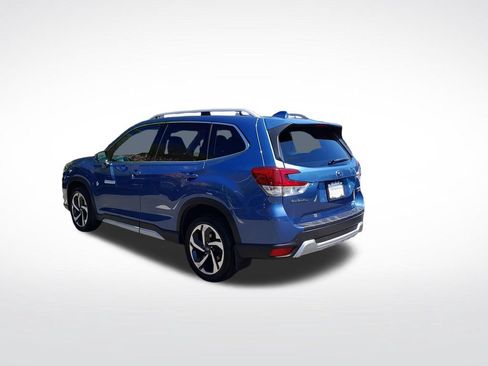 Used 2023 Subaru Forester Touring AWD/4WD image 6