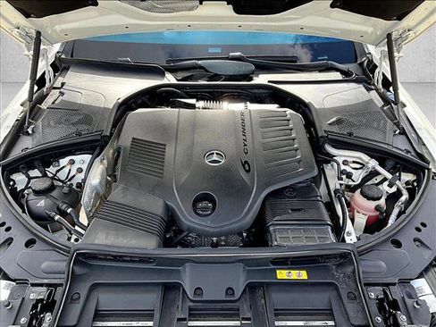Used 2023 Mercedes-Benz S 500 4MATIC image 11