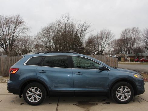 Used 2014 MAZDA CX-9 Touring image 10