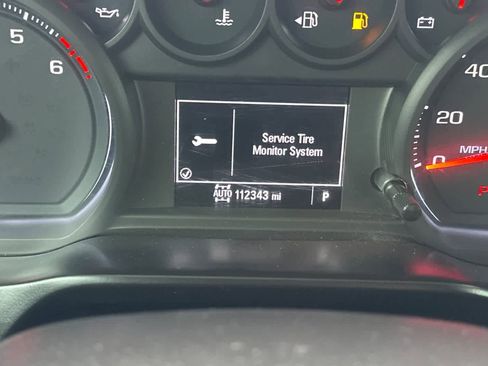 Used 2019 Chevrolet Silverado 1500 Custom Trail Boss w/ Custom Convenience Package AWD/4WD image 25
