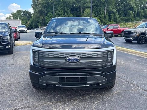 Used 2023 Ford F150 Lightning Lariat w/ Max Trailer Tow Package AWD/4WD image 2