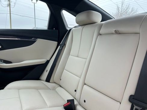 Used 2017 Chevrolet Impala LT w/ Leather Package image 20