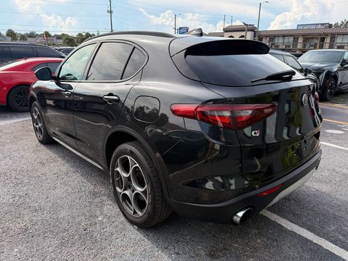 Used 2018 Alfa Romeo Stelvio Ti Sport AWD/4WD image 4