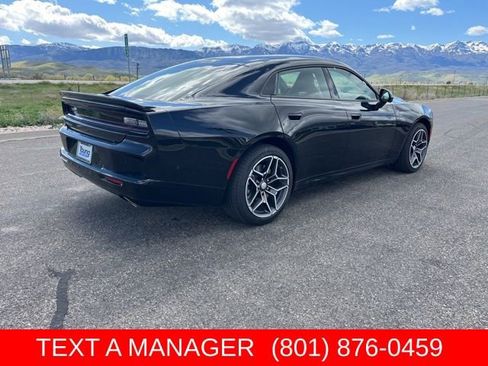 New 2026 Dodge Charger R/T AWD/4WD image 3