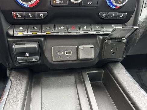 Certified 2021 GMC Sierra 1500 Denali w/ Driver Alert Package II image 18