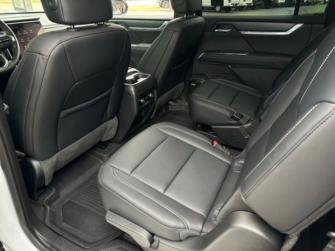 Certified 2024 GMC Acadia Elevation image 16