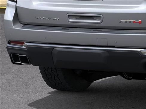 New 2026 GMC Yukon AT4 AWD/4WD image 14