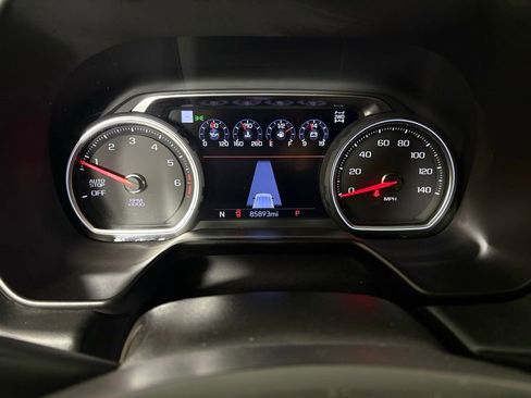 Used 2021 Chevrolet Tahoe Premier w/ Premium Package image 29