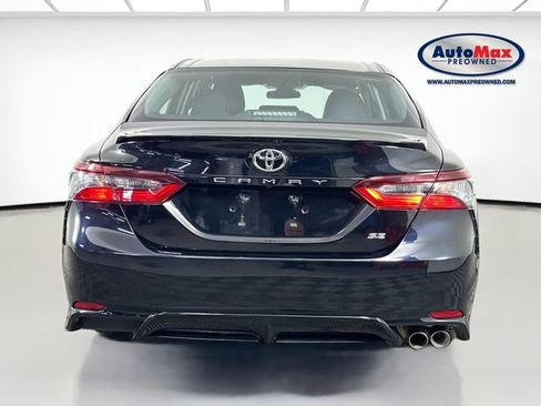 Used 2024 Toyota Camry SE FWD image 7