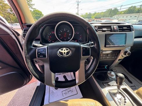 Used 2013 Toyota 4Runner Limited AWD/4WD image 16