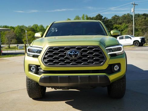 Used 2023 Toyota Tacoma TRD Off-Road w/ TRD Premium Off Road Package image 10