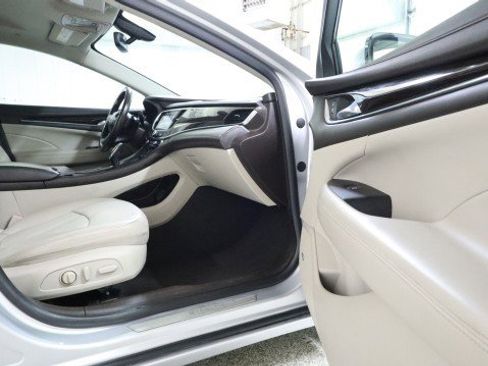 Used 2018 Buick LaCrosse Essence w/ Sights and Sounds Package FWD image 10