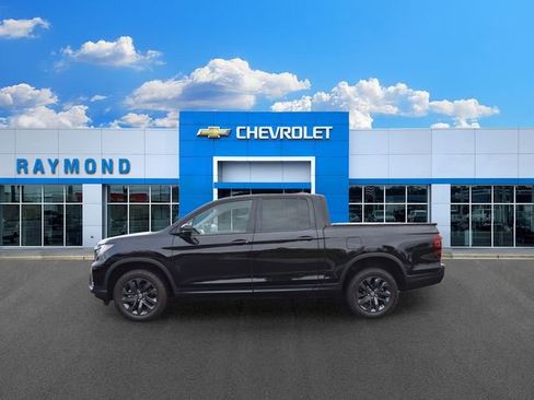 Used 2024 Honda Ridgeline Sport image 6