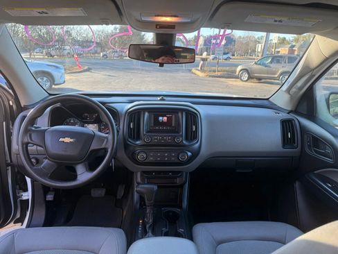 Used 2017 Chevrolet Colorado W/T image 15