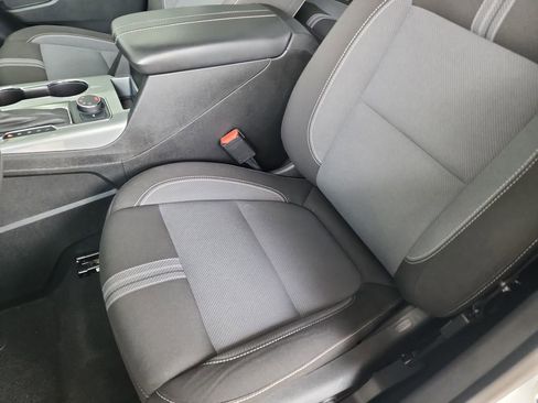 Used 2023 Chevrolet Blazer LT AWD/4WD image 17
