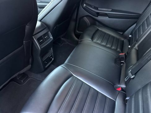 Certified 2024 Ford Edge SEL w/ Convenience Package AWD/4WD image 11