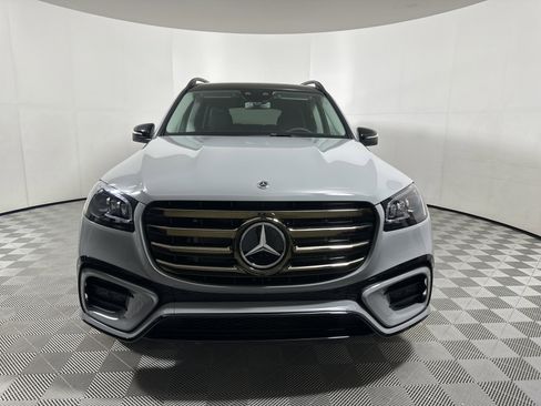 New 2026 Mercedes-Benz GLS 450 4MATIC image 2