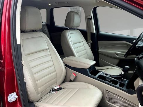 Used 2017 Ford Escape Titanium AWD/4WD image 28