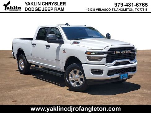 New 2025 RAM 2500 Big Horn AWD/4WD image 1
