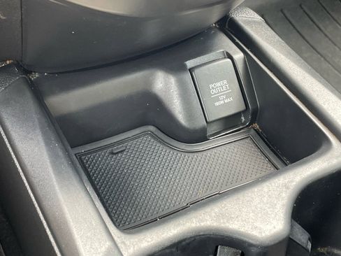 Used 2018 Honda CR-V EX image 11