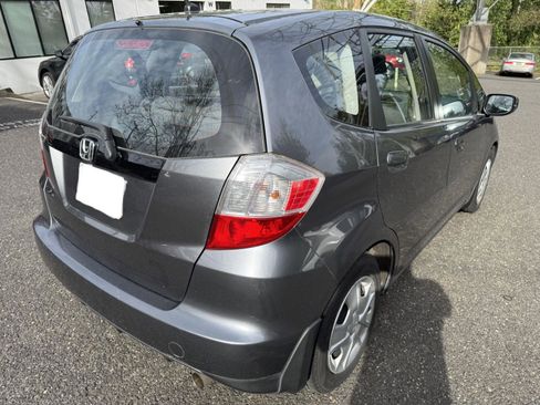 Used 2013 Honda Fit image 3