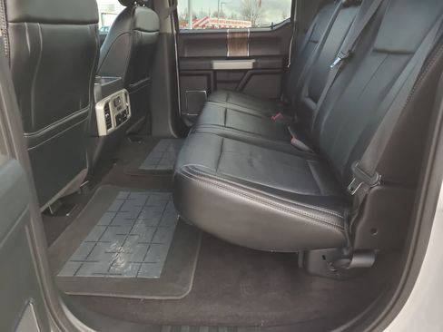 Used 2018 Ford F150 Lariat w/ Equipment Group 502A Luxury image 21