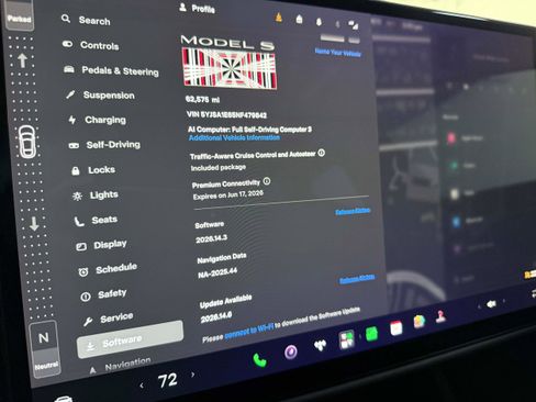 Used 2022 Tesla Model S Plaid AWD/4WD image 21