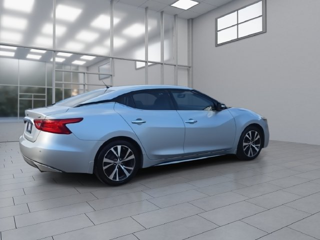 Used 2017 Nissan Maxima 3.5 SV FWD image 8