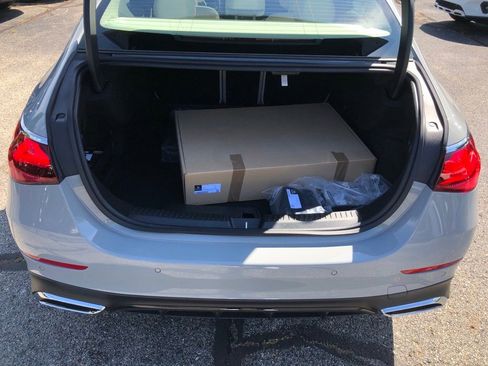 New 2026 Mercedes-Benz E 350 4MATIC Sedan image 38