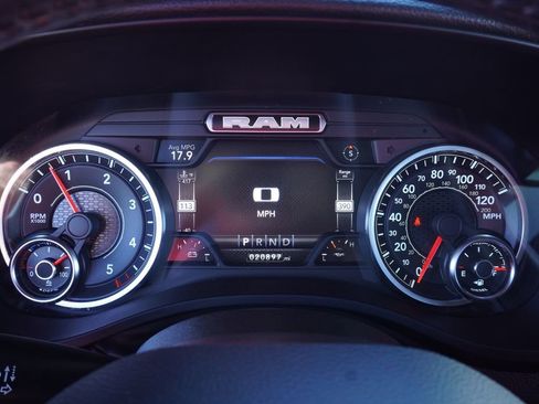 Used 2022 RAM 1500 Laramie w/ Sport Appearance Package AWD/4WD image 21