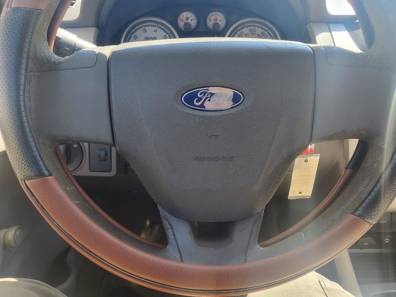 Used 2010 Ford Focus S FWD image 17