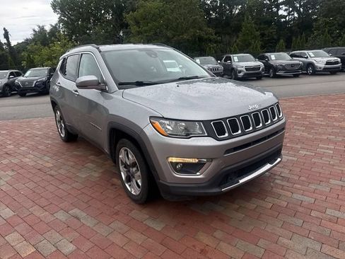 Used 2021 Jeep Compass Limited FWD image 19