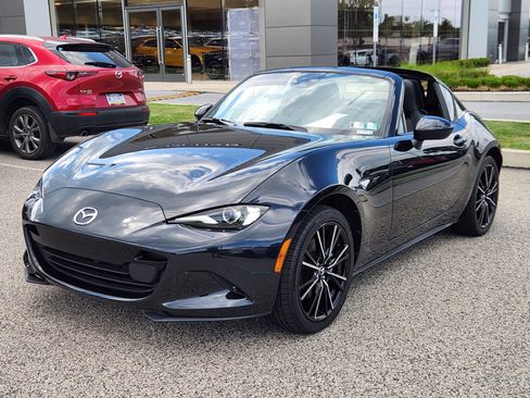Certified 2025 MAZDA MX-5 Miata RF Grand Touring RWD image 8