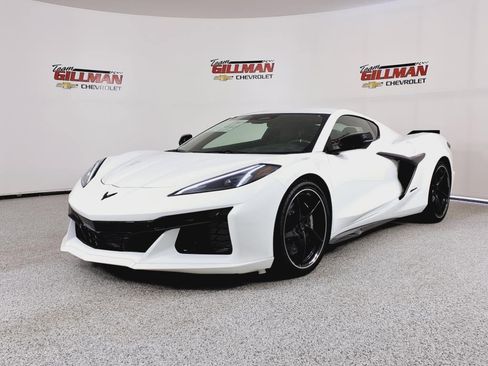 New 2025 Chevrolet Corvette E-Ray w/ Stealth Interior Trim Package image 4