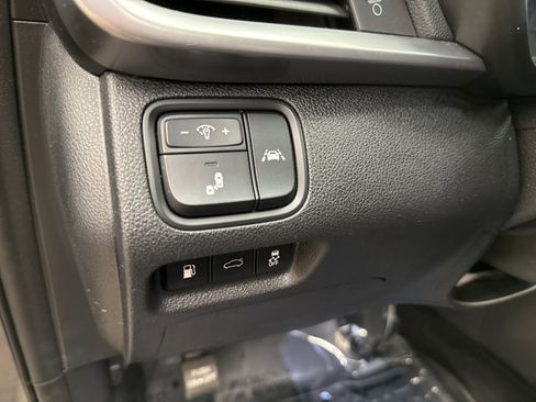 Used 2020 Kia Optima SE image 40