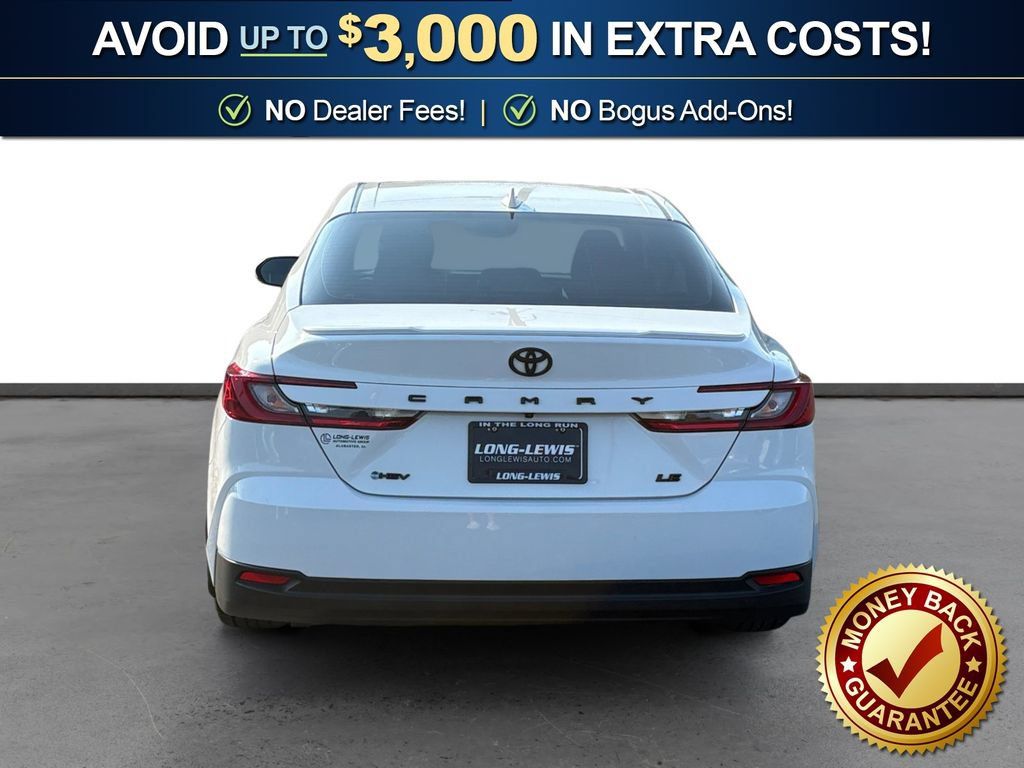 Used 2025 Toyota Camry LE w/ Convenience Package FWD image 5