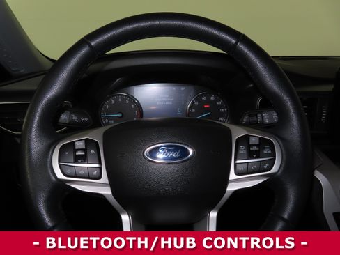 Used 2023 Ford Explorer XLT w/ Equipment Group 202A image 13