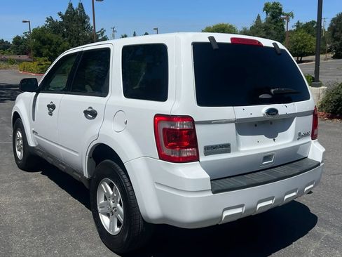 Used 2011 Ford Escape 2WD Hybrid image 4