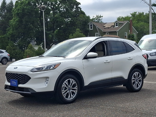 Certified 2022 Ford Escape SEL AWD/4WD image 3