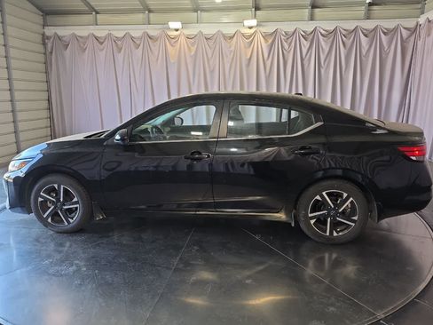Used 2024 Nissan Sentra SV FWD image 6