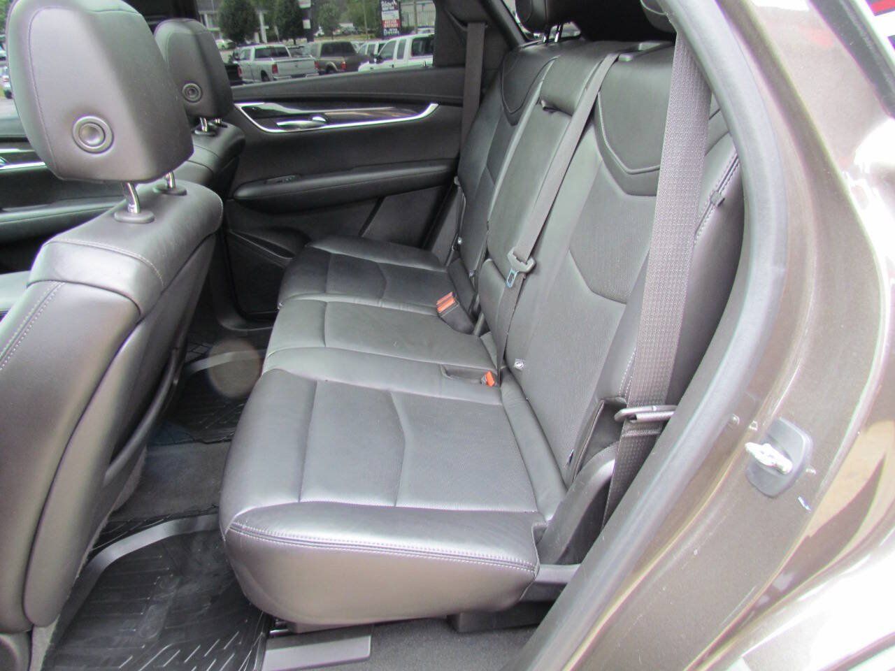 Used 2020 Cadillac XT5 Premium Luxury FWD image 13