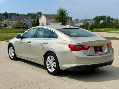 Used 2016 Chevrolet Malibu LT FWD image 9