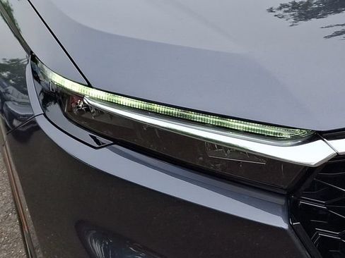 Used 2023 Honda CR-V EX-L image 9