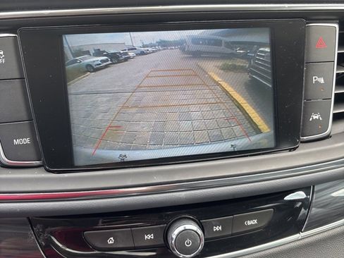 Used 2019 Buick Enclave Premium w/ Experience Buick Package image 22