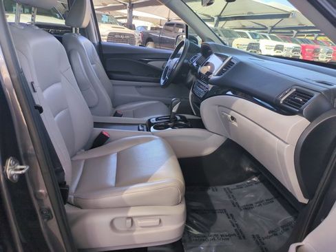 Used 2018 Honda Ridgeline RTL-E image 21