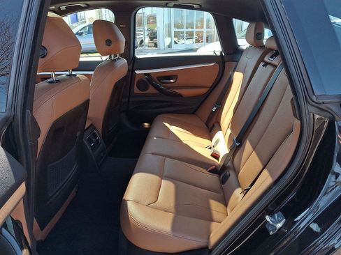 Used 2016 BMW 328i Gran Turismo xDrive image 10